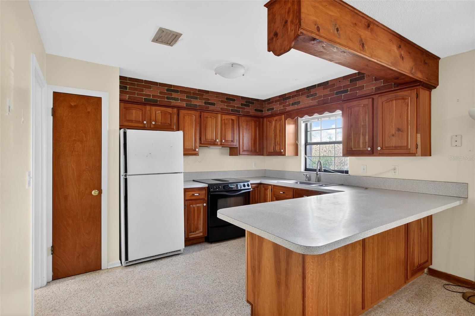 GARDEN HEIGHTS - Residential