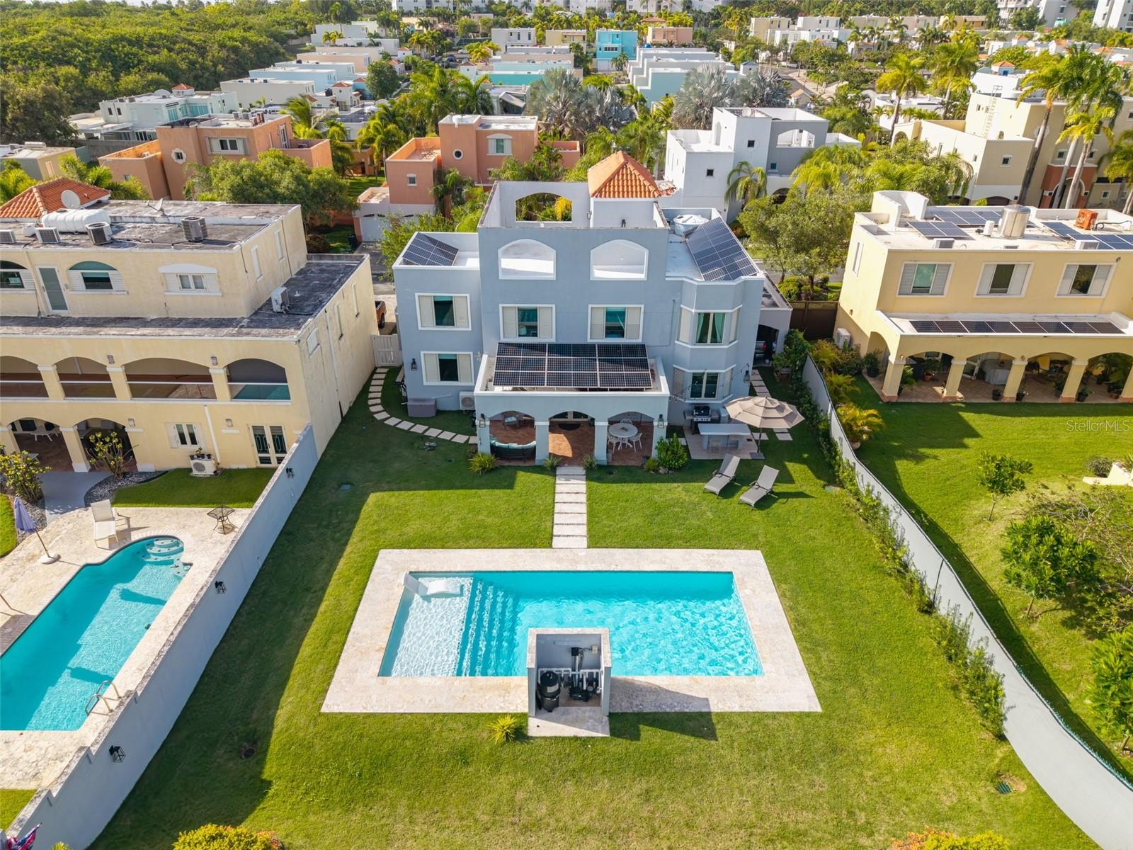 14 COCONUT COURT