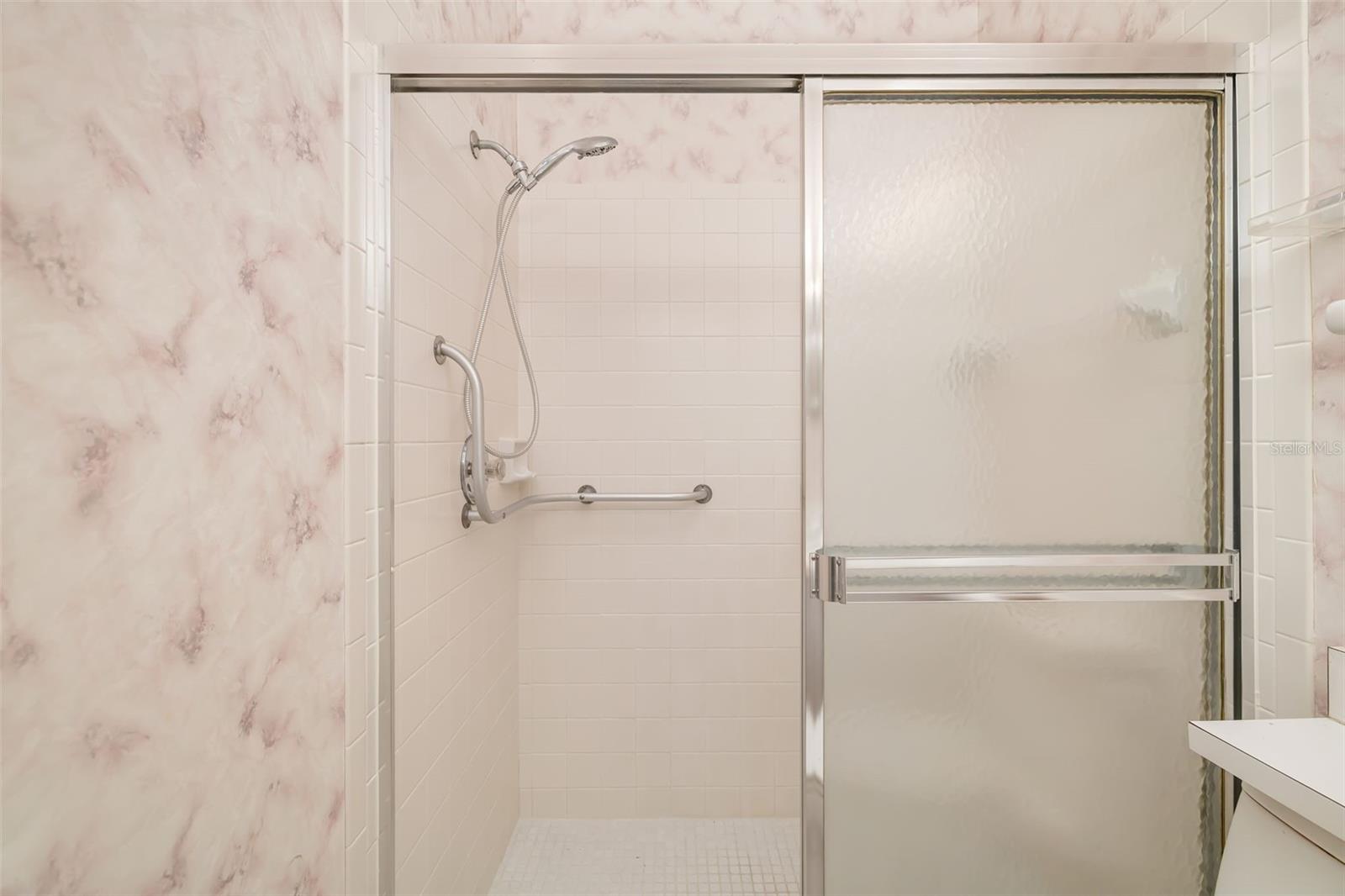 FORTY-THREE WEST - Residential