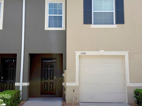 Photo of 1256 Yellow Finch Drive, Davenport, FL 33837 (MLS # S5139564)