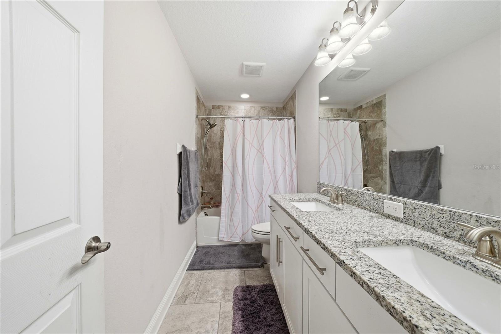 SOUTH COVE SUB PH 4 - Residential