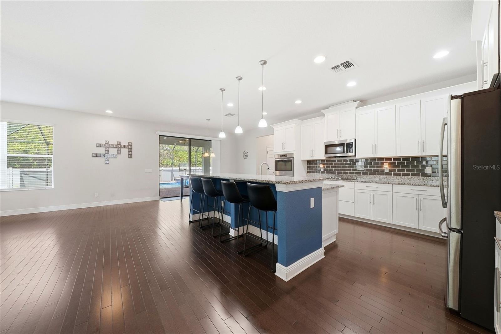 SOUTH COVE SUB PH 4 - Residential