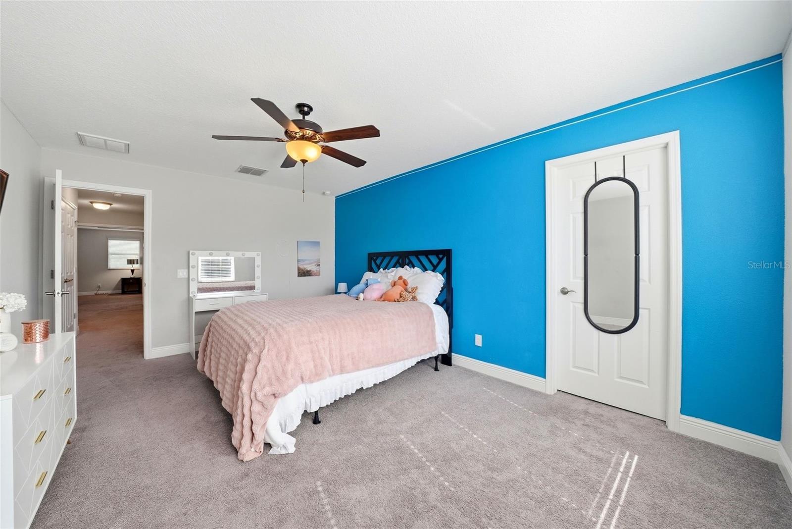 SOUTH COVE SUB PH 4 - Residential