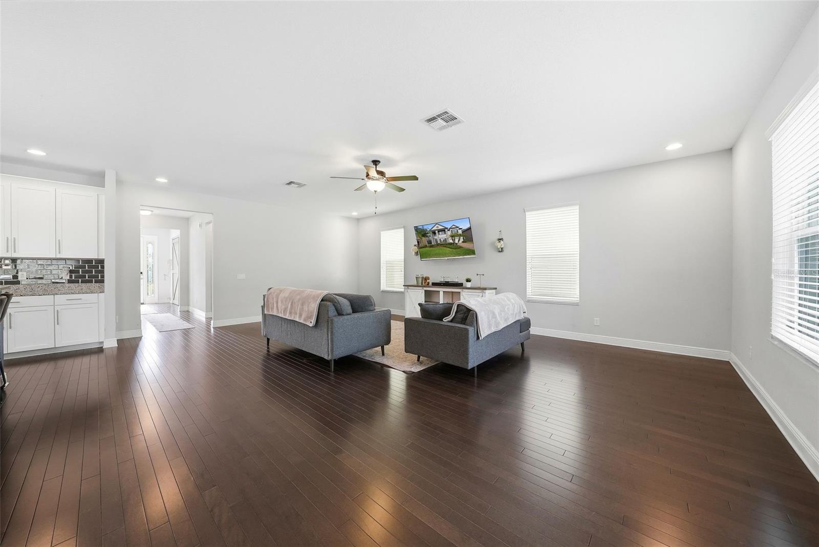 SOUTH COVE SUB PH 4 - Residential