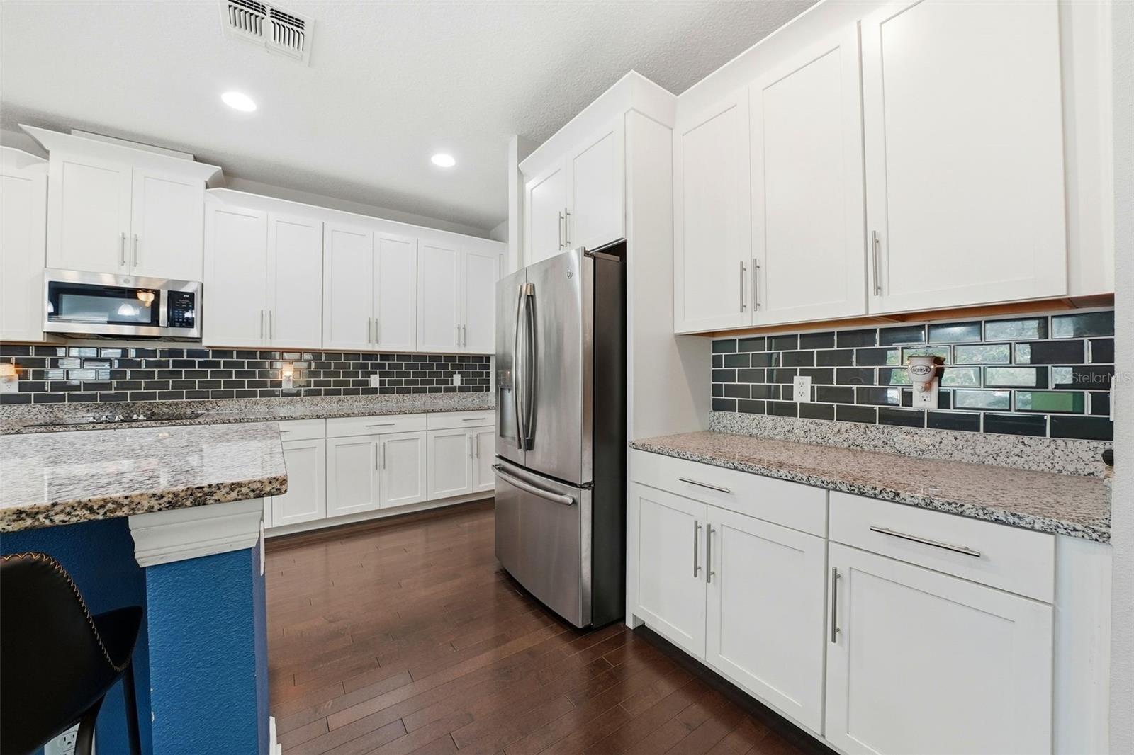 SOUTH COVE SUB PH 4 - Residential