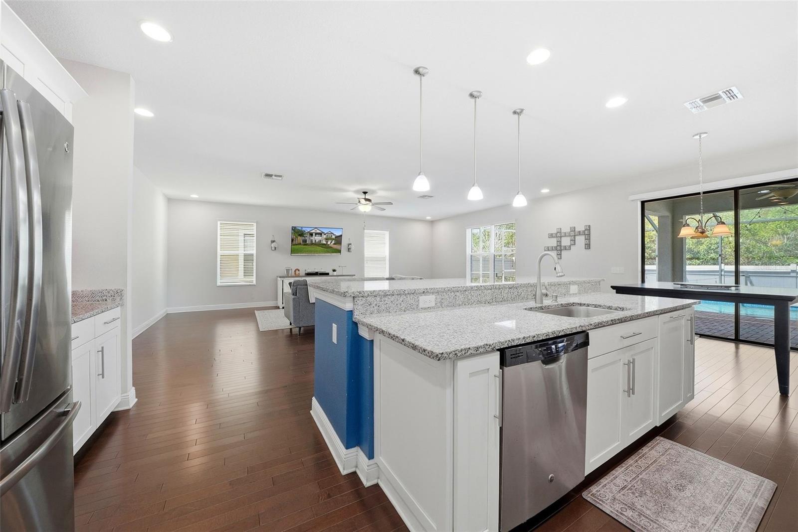 SOUTH COVE SUB PH 4 - Residential