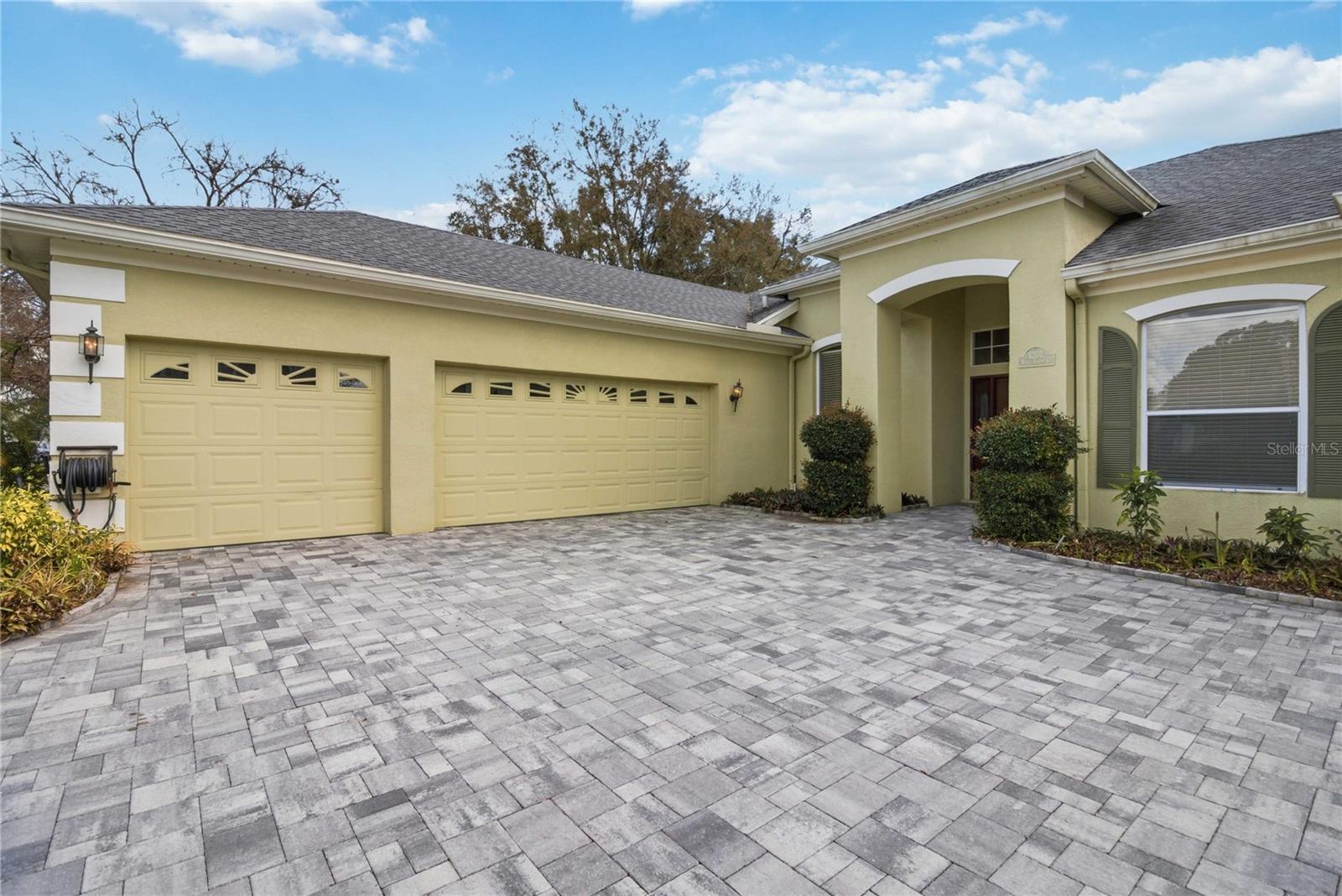 CONWAY GROVES - Residential