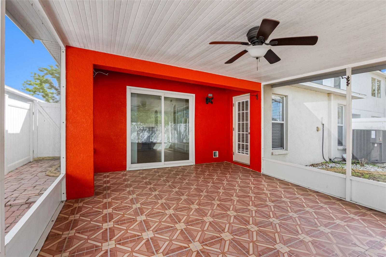 CARRIAGE POINTE PH 1 - Residential