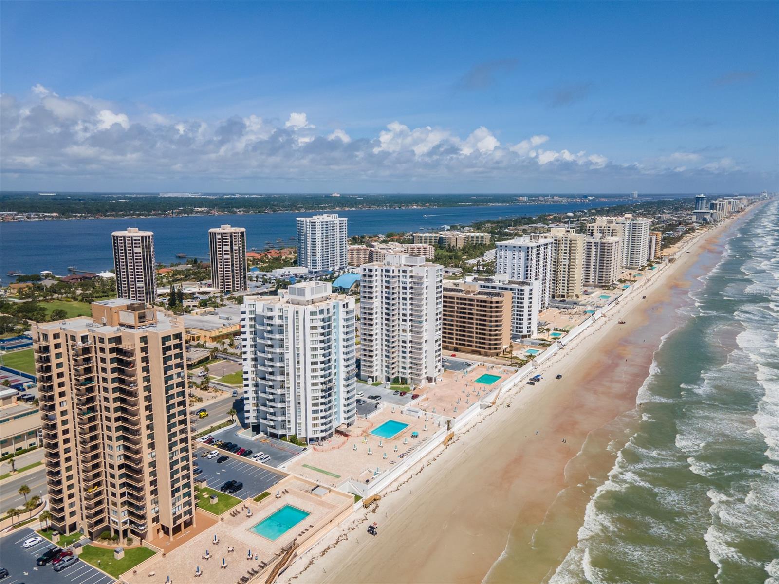 Ocean 01 Condo - Residential