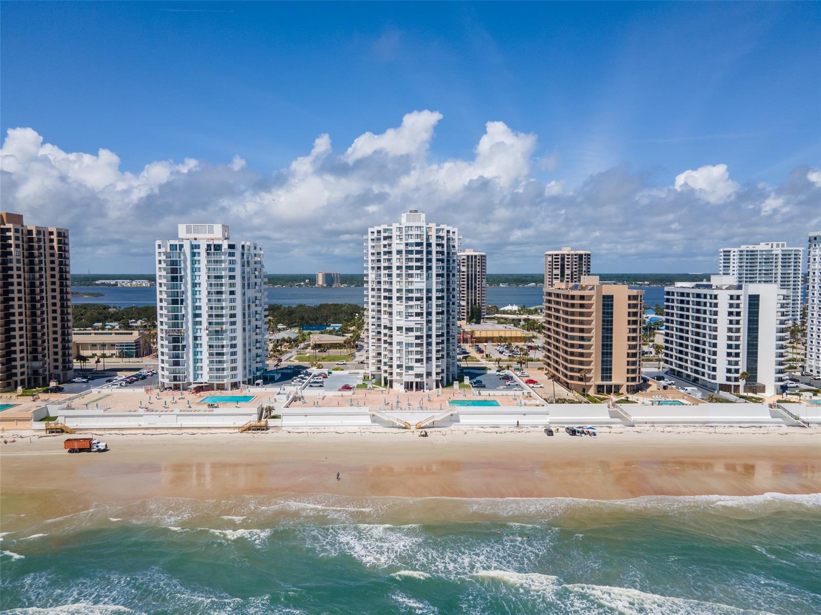 Ocean 01 Condo - Residential