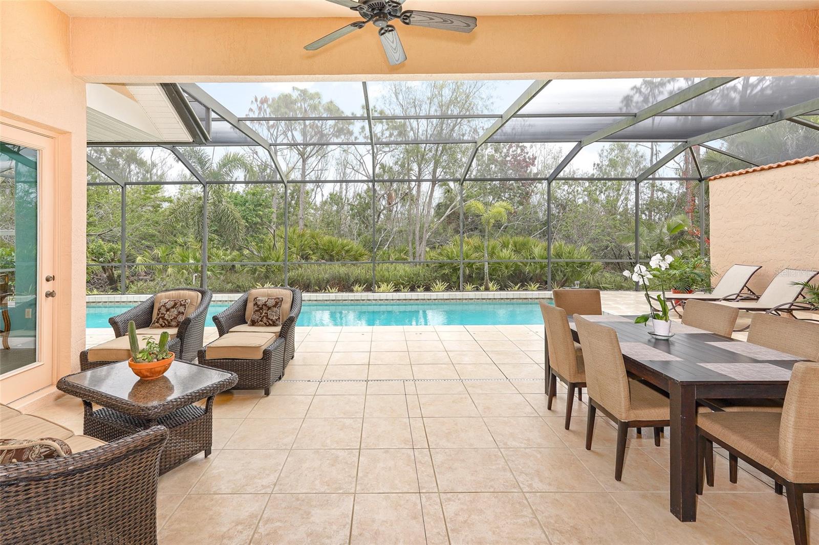 4245 CORSO VENETIA BOULEVARD