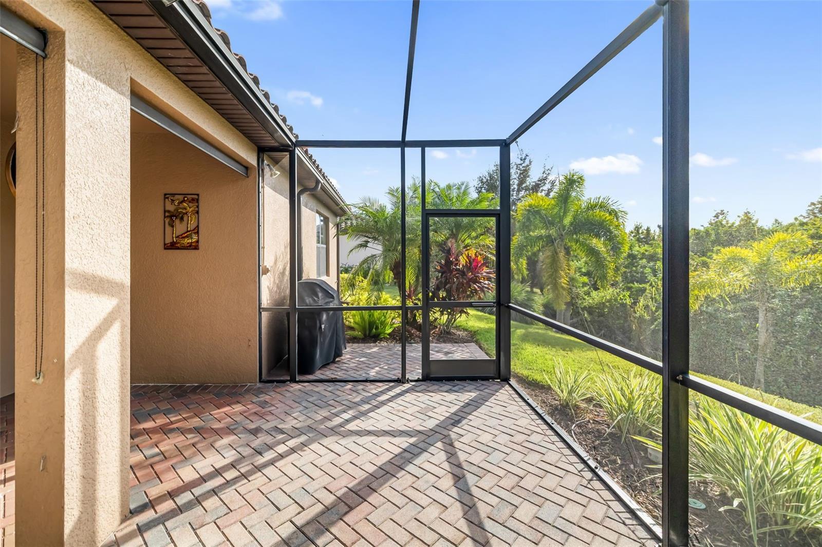 UNIVERSITY GROVES ESTATES RESERVE - Residential