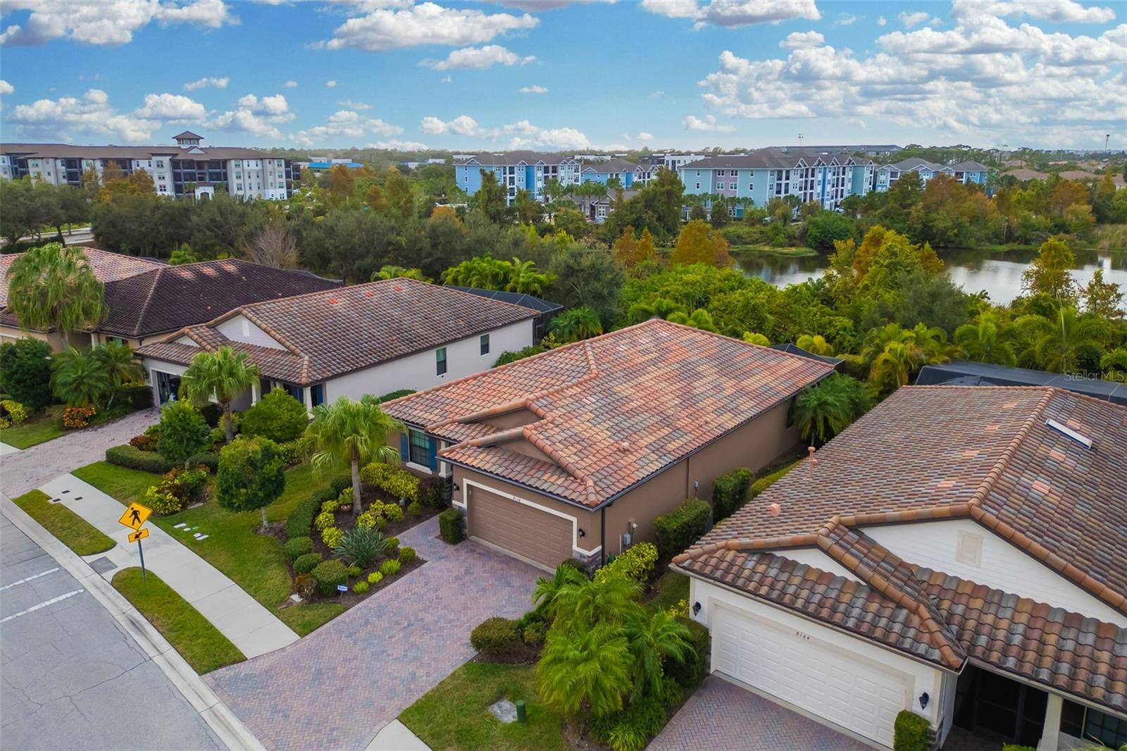 UNIVERSITY GROVES ESTATES RESERVE - Residential