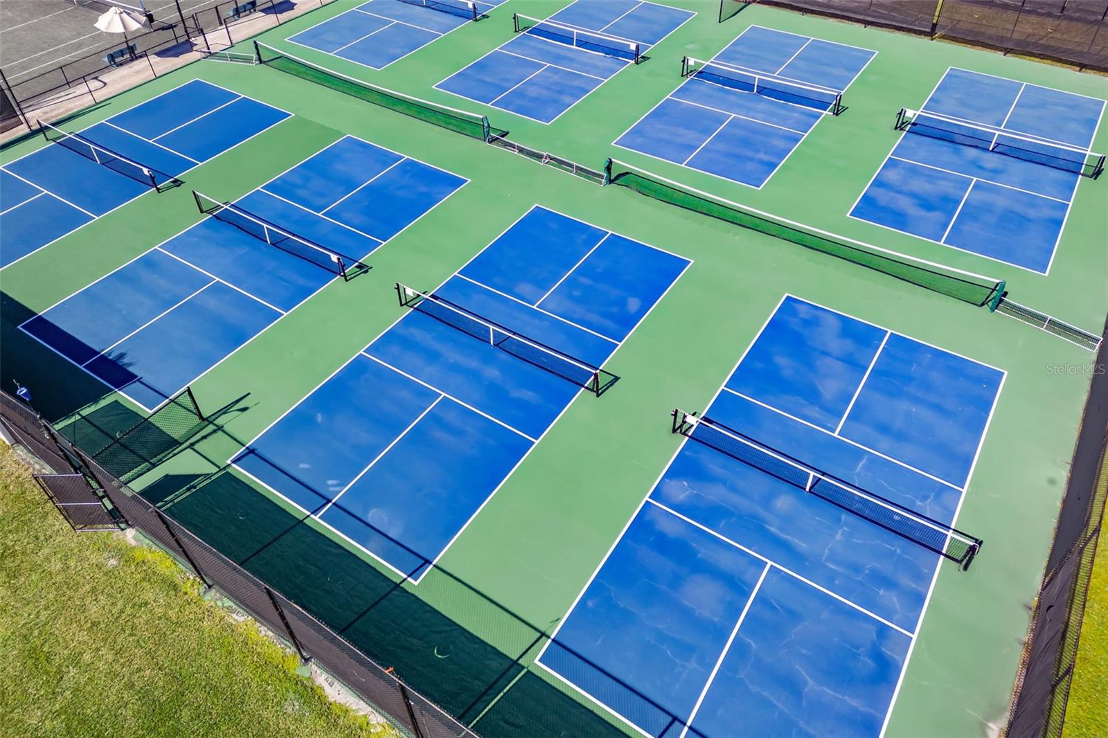 UNIVERSITY GROVES ESTATES RESERVE - Residential