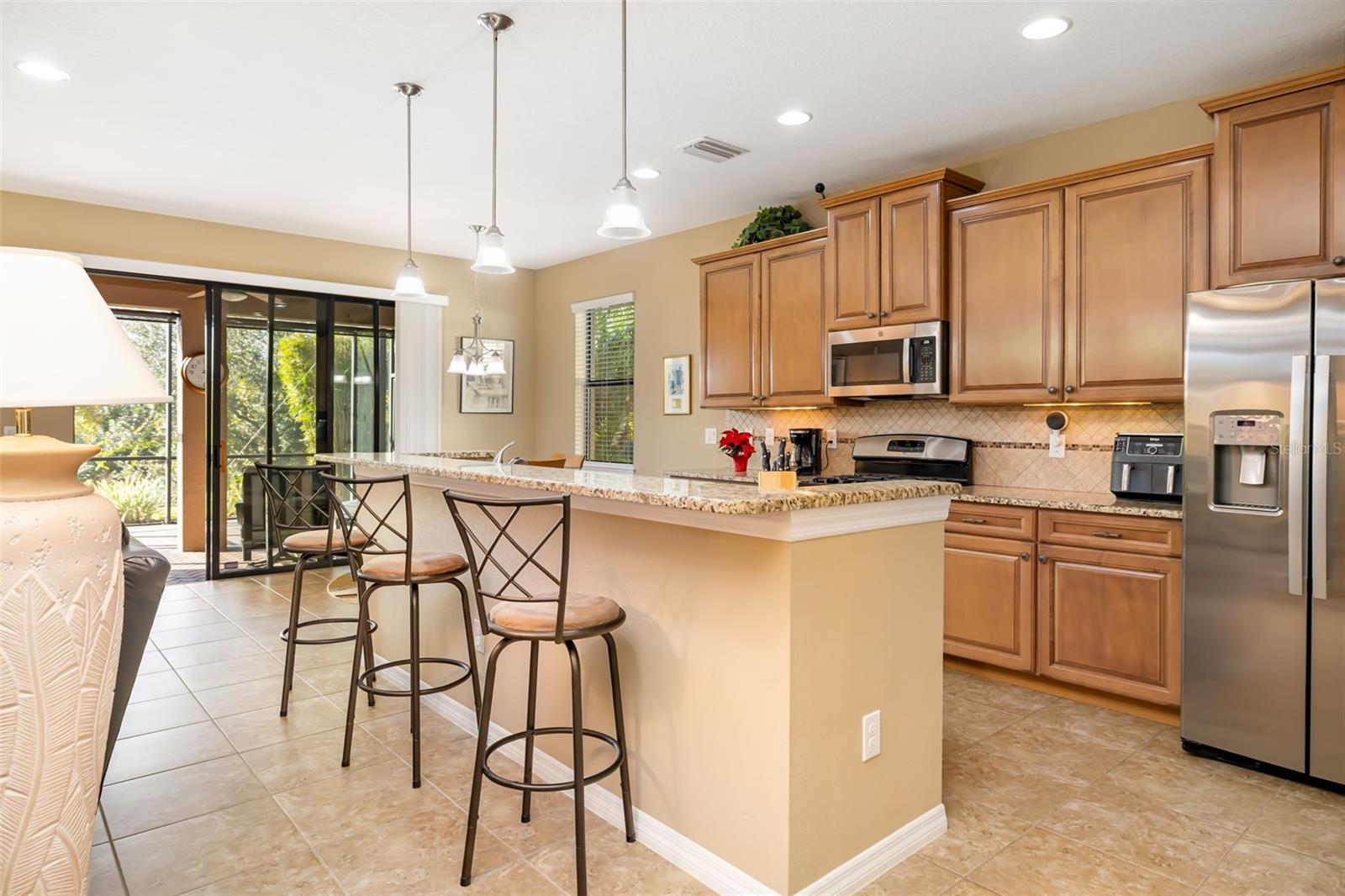 UNIVERSITY GROVES ESTATES RESERVE - Residential