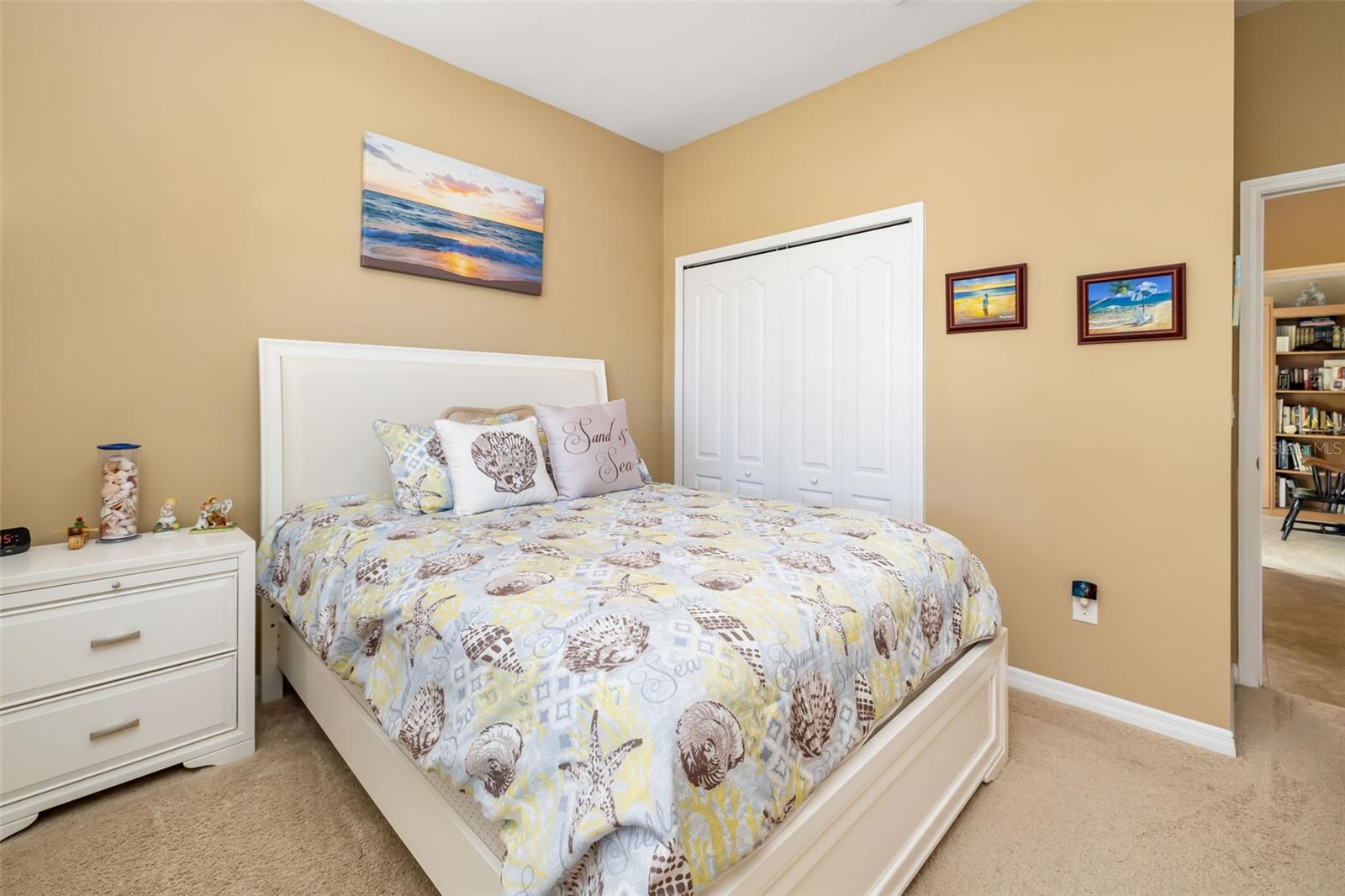 UNIVERSITY GROVES ESTATES RESERVE - Residential