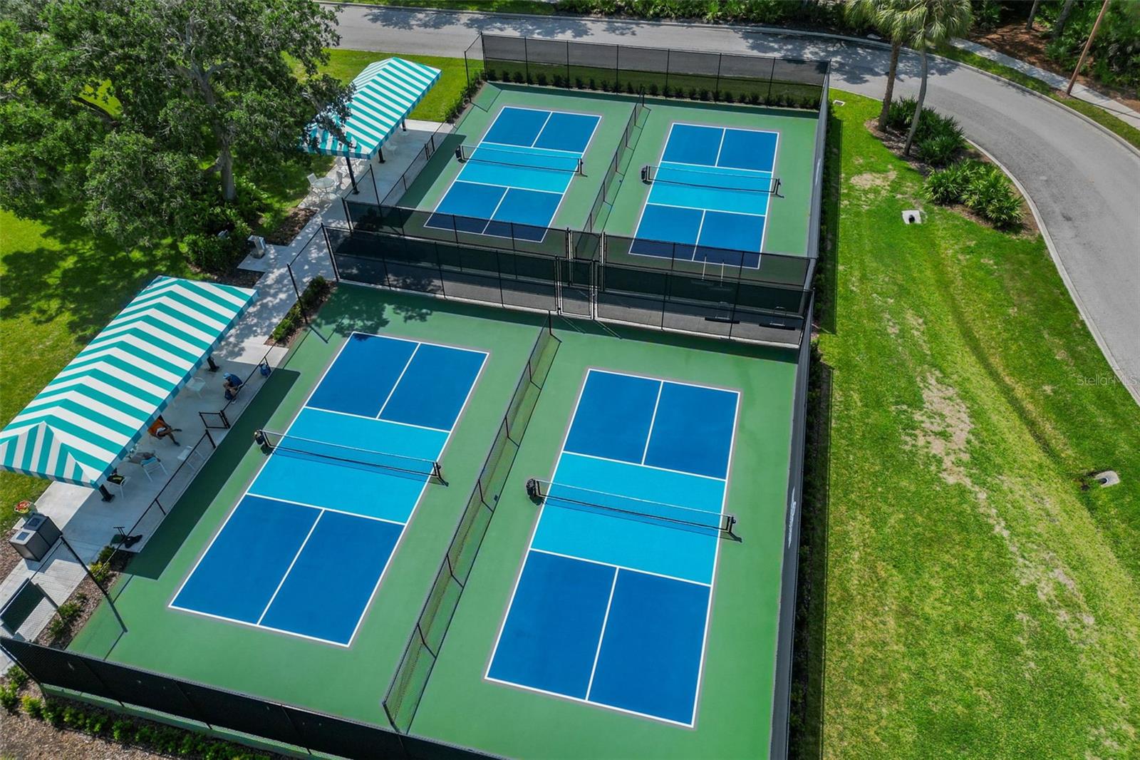 UNIVERSITY GROVES ESTATES RESERVE - Residential