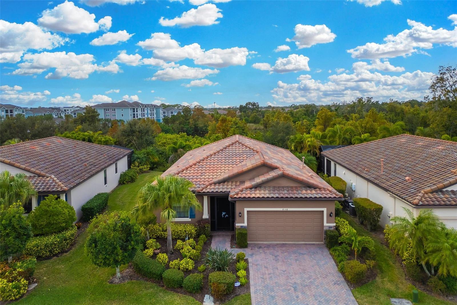 UNIVERSITY GROVES ESTATES RESERVE - Residential