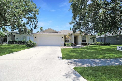 Photo of 4815 77th Street E, Bradenton, FL 34203 (MLS # A4696254)