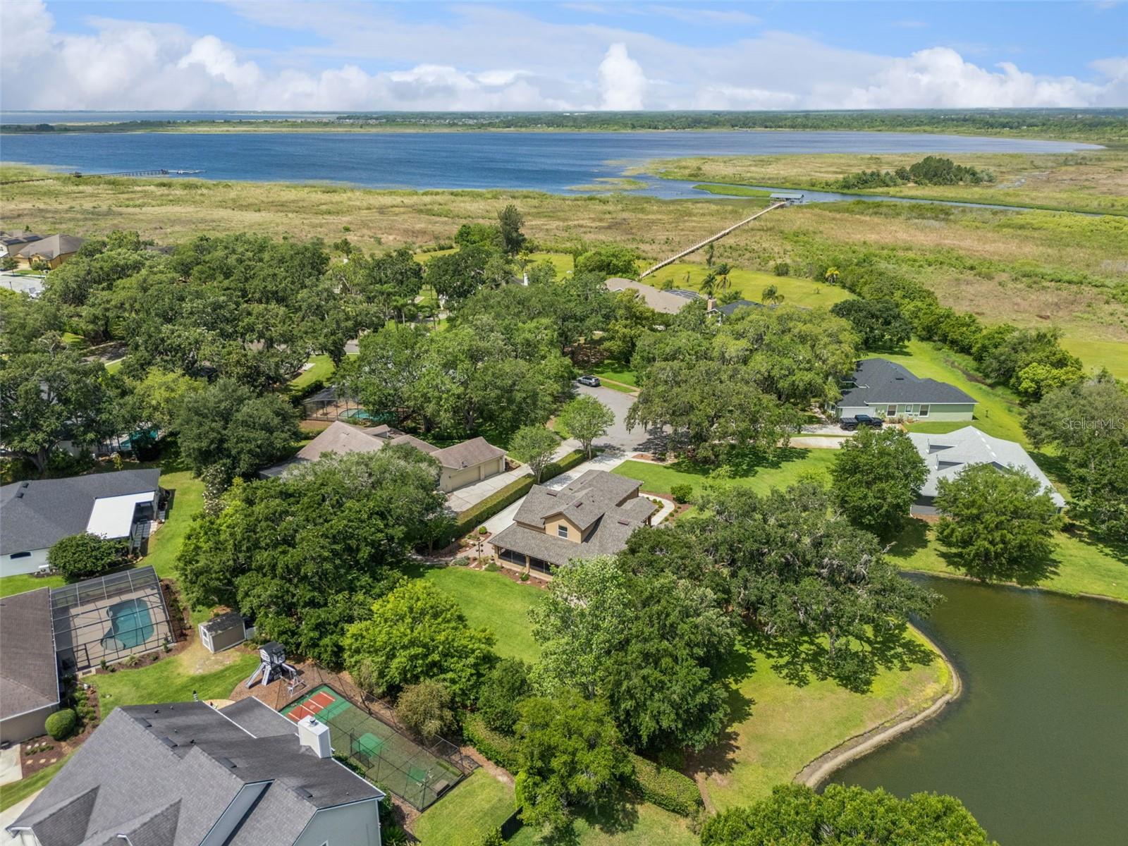 HAMMOCK POINTE UNIT 2 - Residential