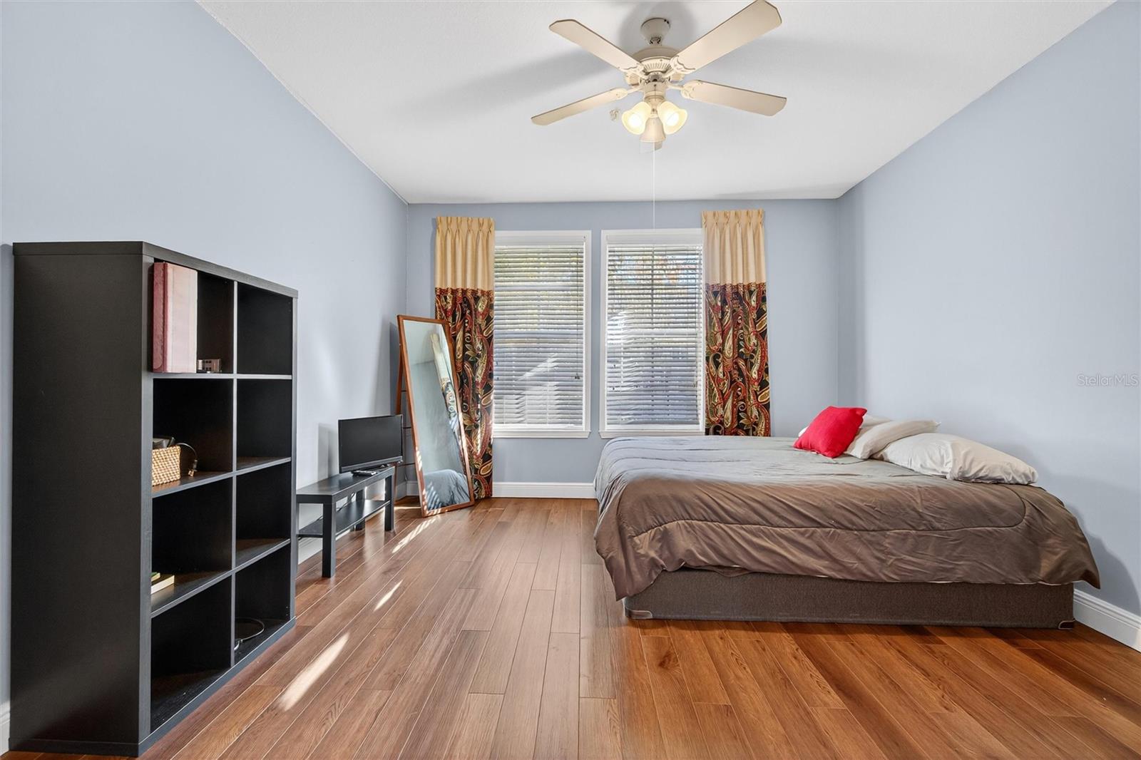 WATER STREET CONDO PH 04 - Residential