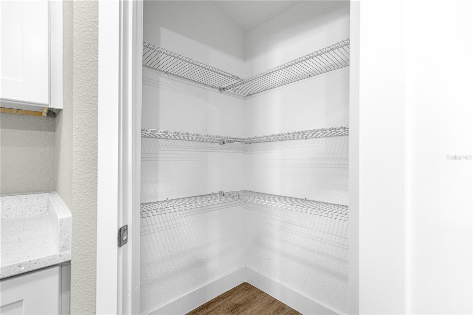 SILVER SPGS SHORES UN #31 - Residential