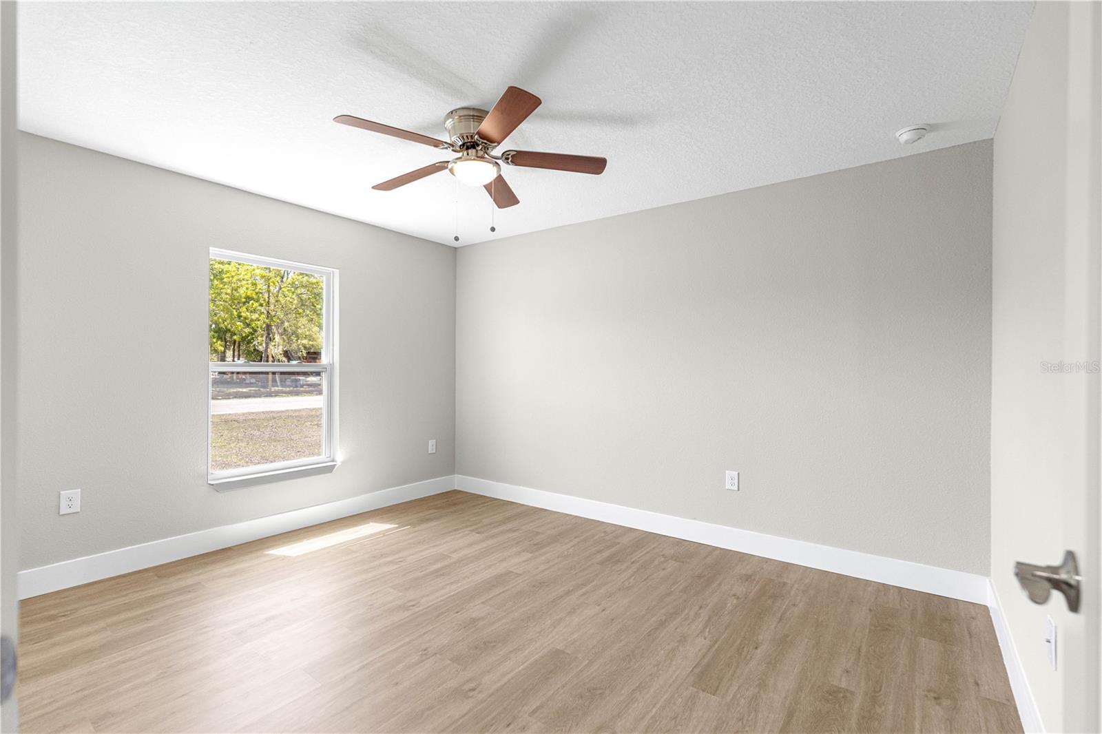 SILVER SPGS SHORES UN #31 - Residential