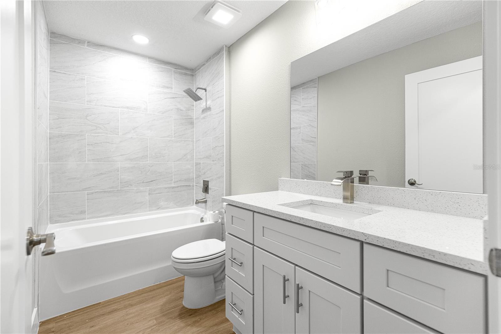 SILVER SPGS SHORES UN #31 - Residential