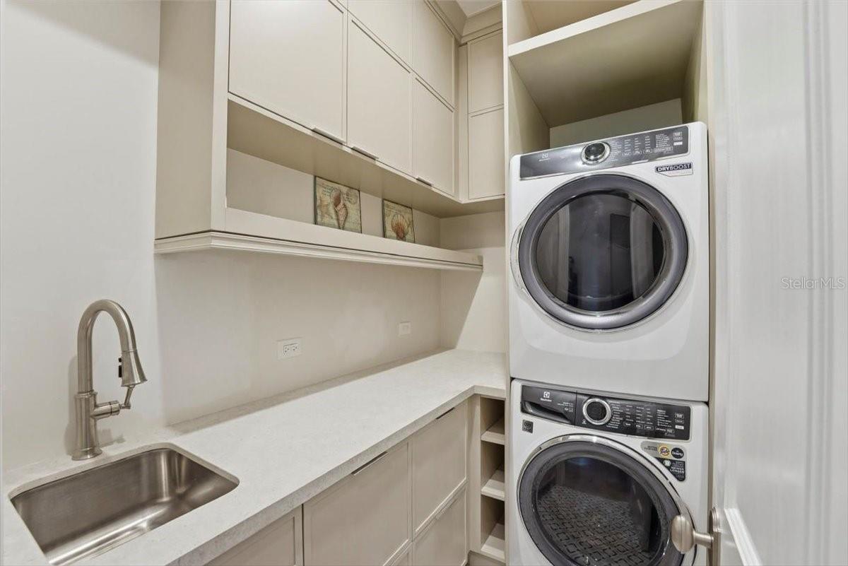 LAKE NONA - Residential