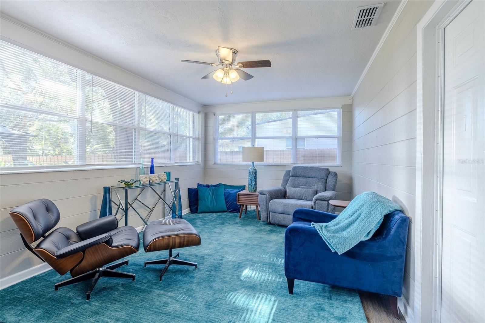 MONTCLAIR MANOR - Residential