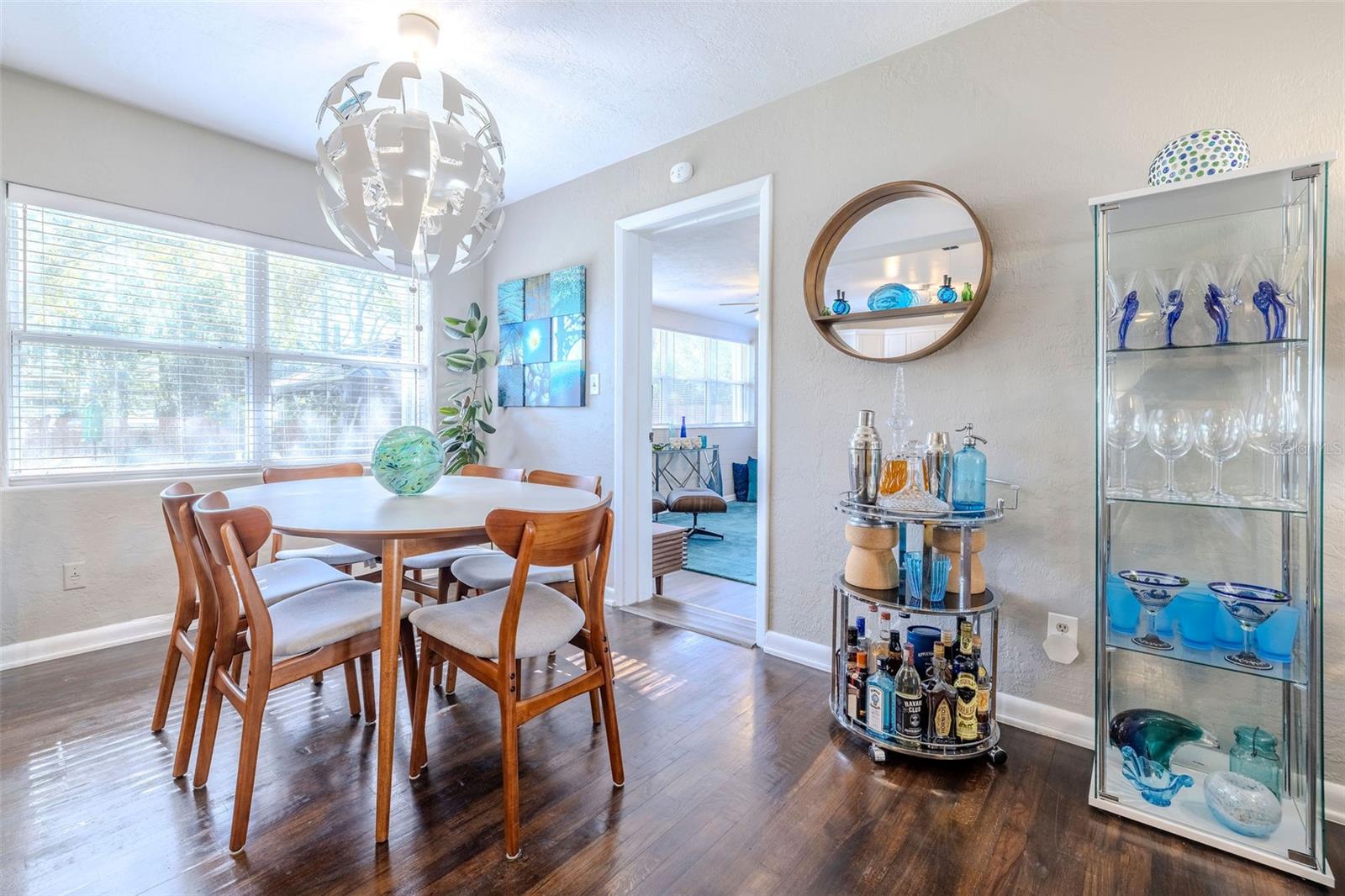 MONTCLAIR MANOR - Residential