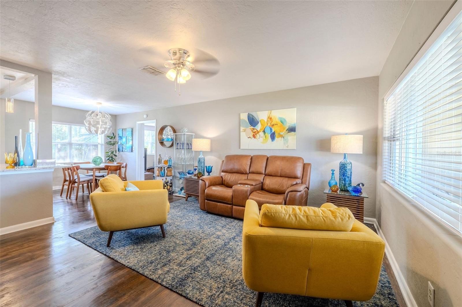 MONTCLAIR MANOR - Residential