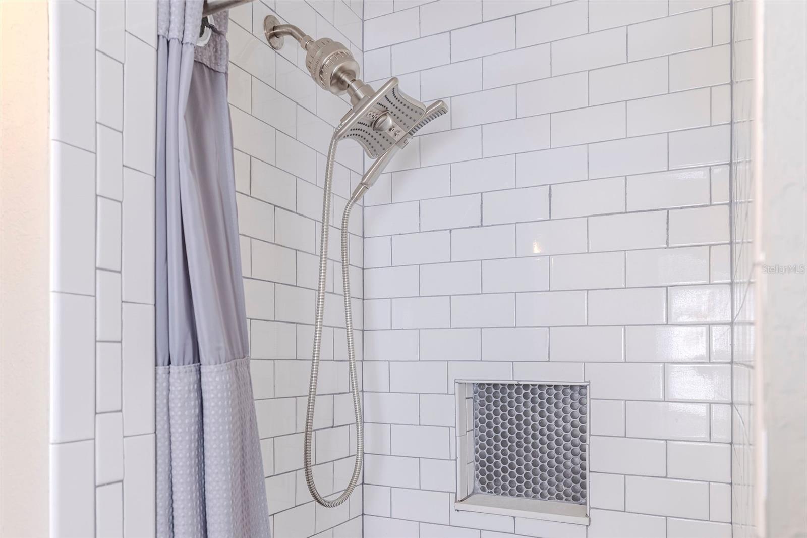 MONTCLAIR MANOR - Residential