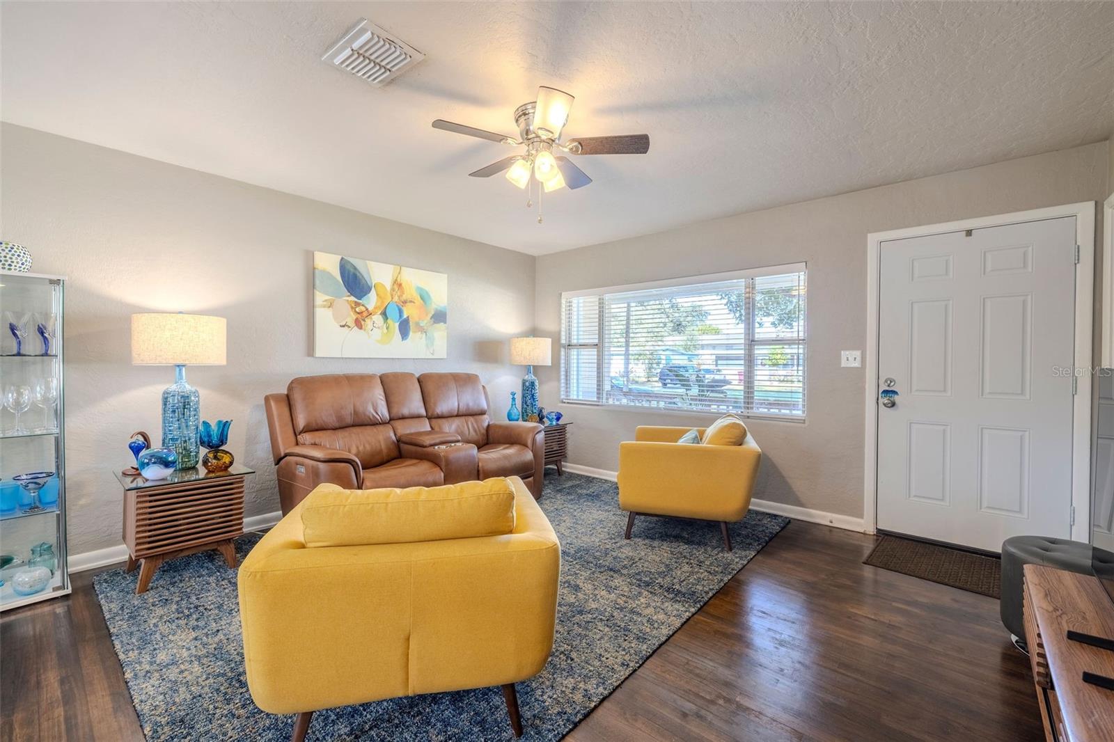 MONTCLAIR MANOR - Residential