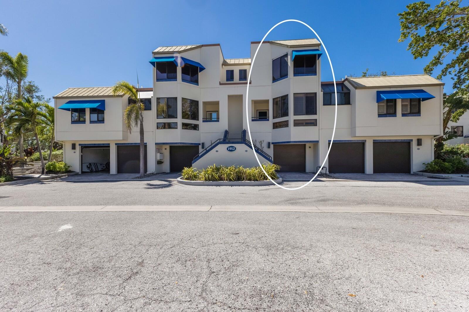 1912 HARBOURSIDE DRIVE 602
