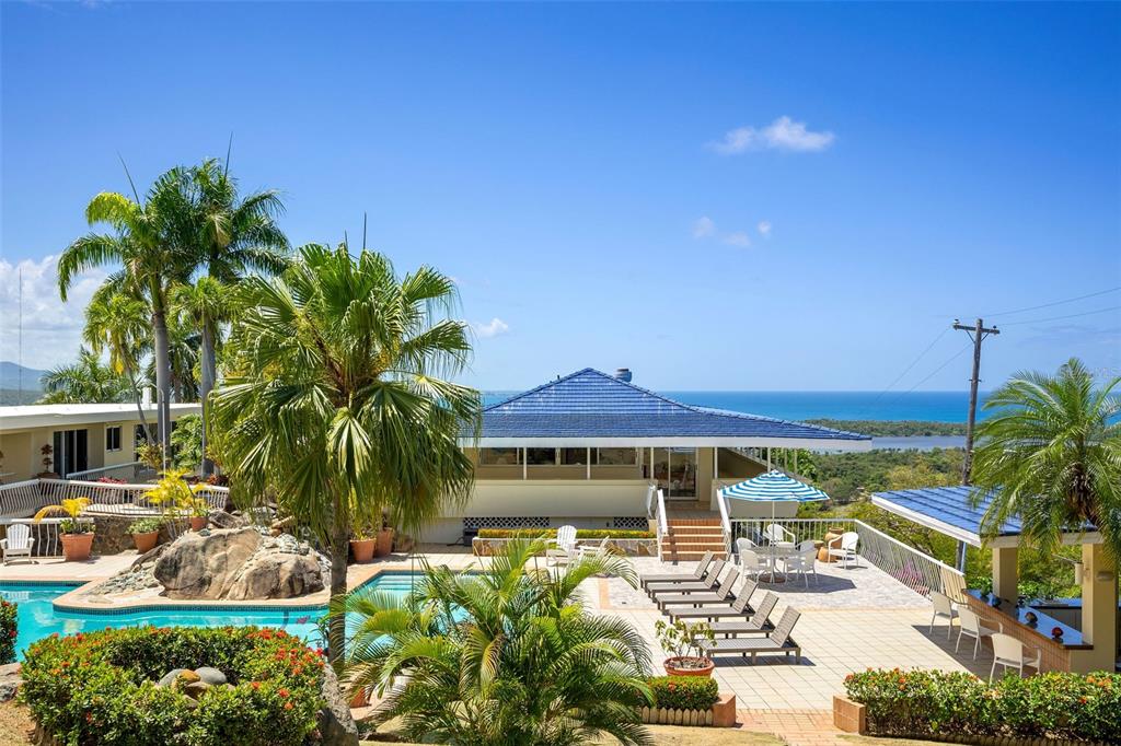 URB. LA ROCA - Residential