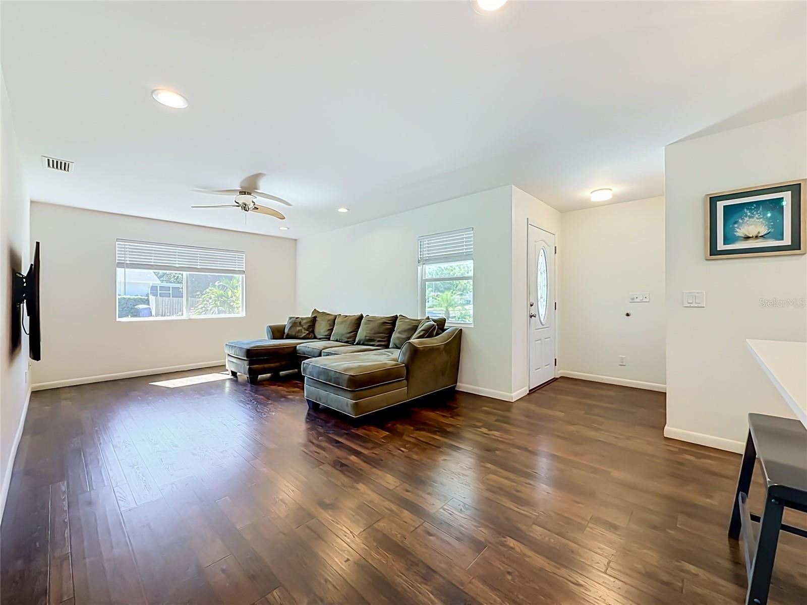 1852 SOURWOOD BOULEVARD
