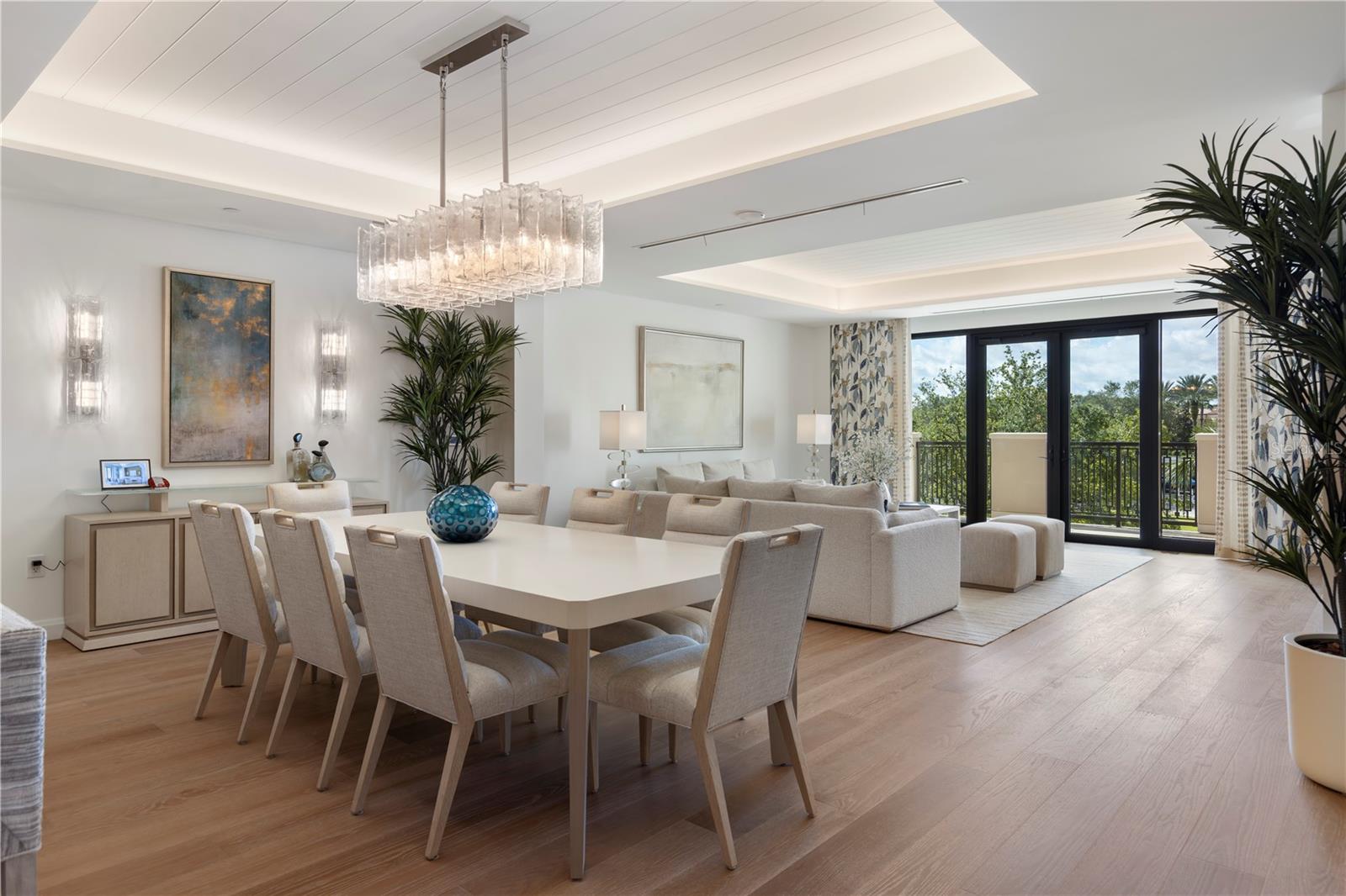 GOLDEN OAK FLORIAN PARK CONDOMINIUM - Residential