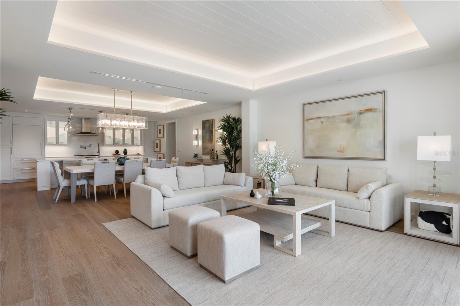 GOLDEN OAK FLORIAN PARK CONDOMINIUM - Residential