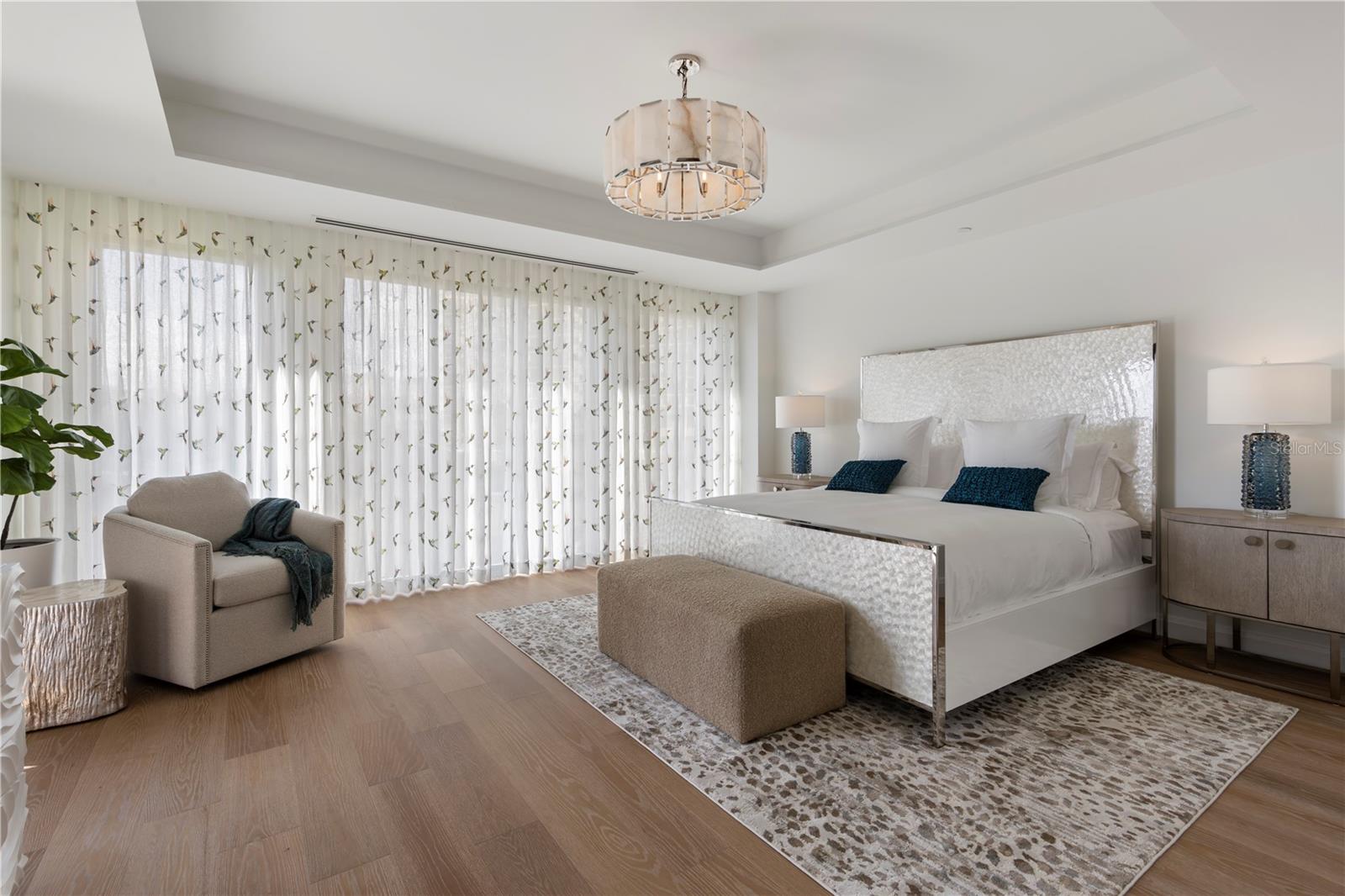 GOLDEN OAK FLORIAN PARK CONDOMINIUM - Residential