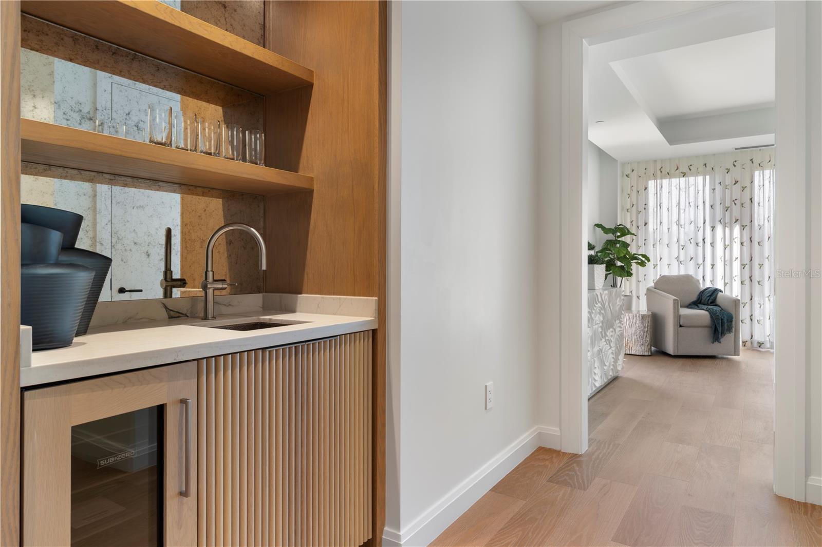 GOLDEN OAK FLORIAN PARK CONDOMINIUM - Residential