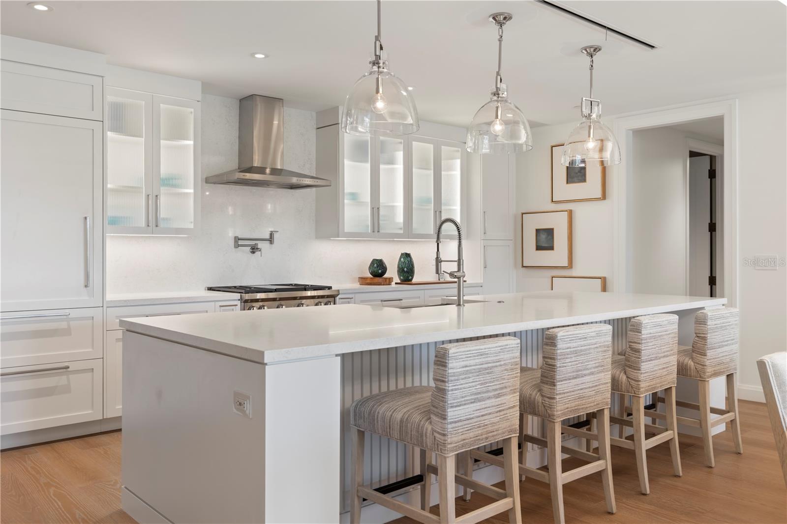 GOLDEN OAK FLORIAN PARK CONDOMINIUM - Residential