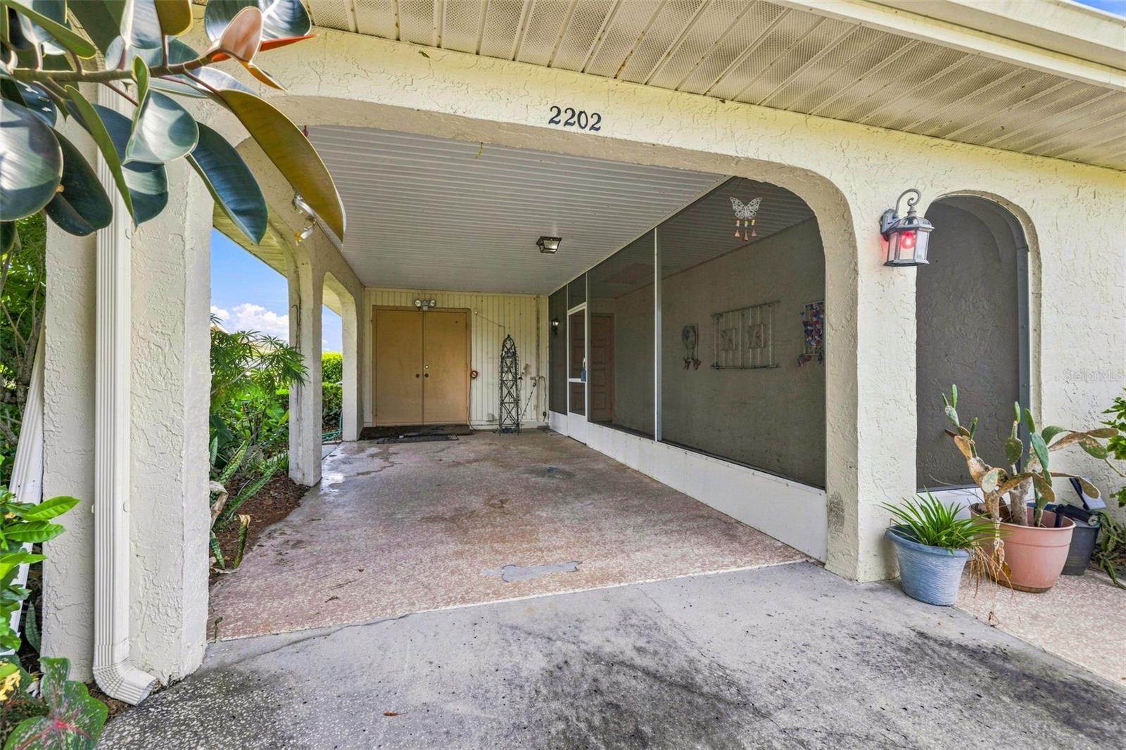 2202 HIGHCLERE CIRCLE 2202