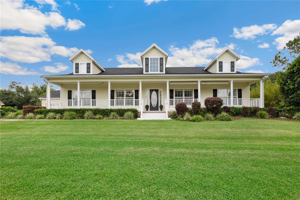 Photo of 9830 Caribou Trail, Dade City, FL 33525 (MLS # TB8388476)