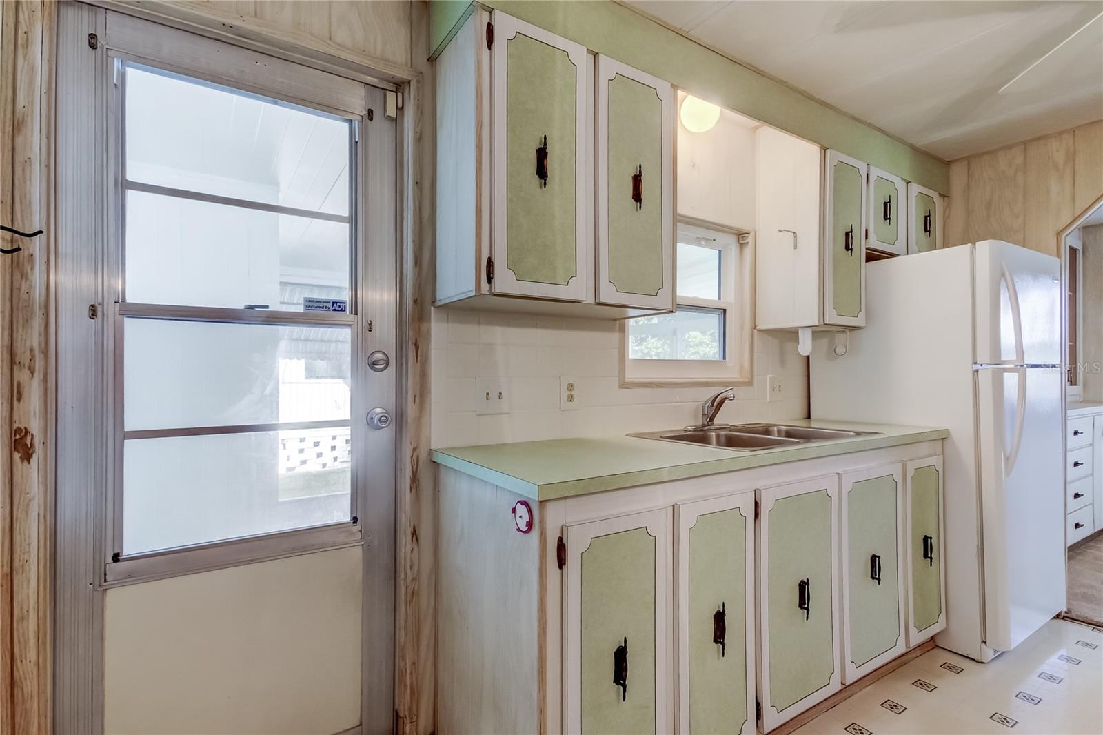 TIPPECANOE VILLAGE UNREC - Residential