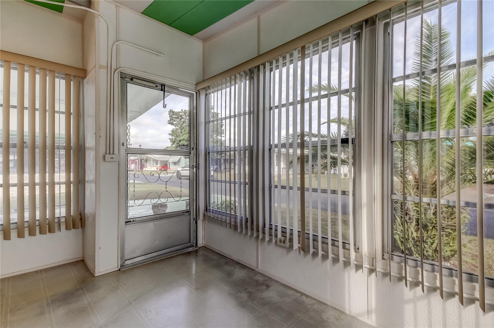 TIPPECANOE VILLAGE UNREC - Residential