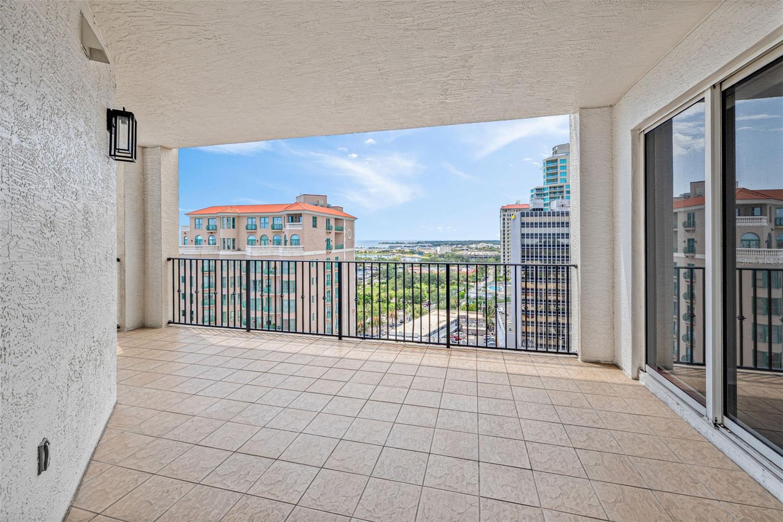 PARKSHORE PLAZA CONDO - Residential Lease