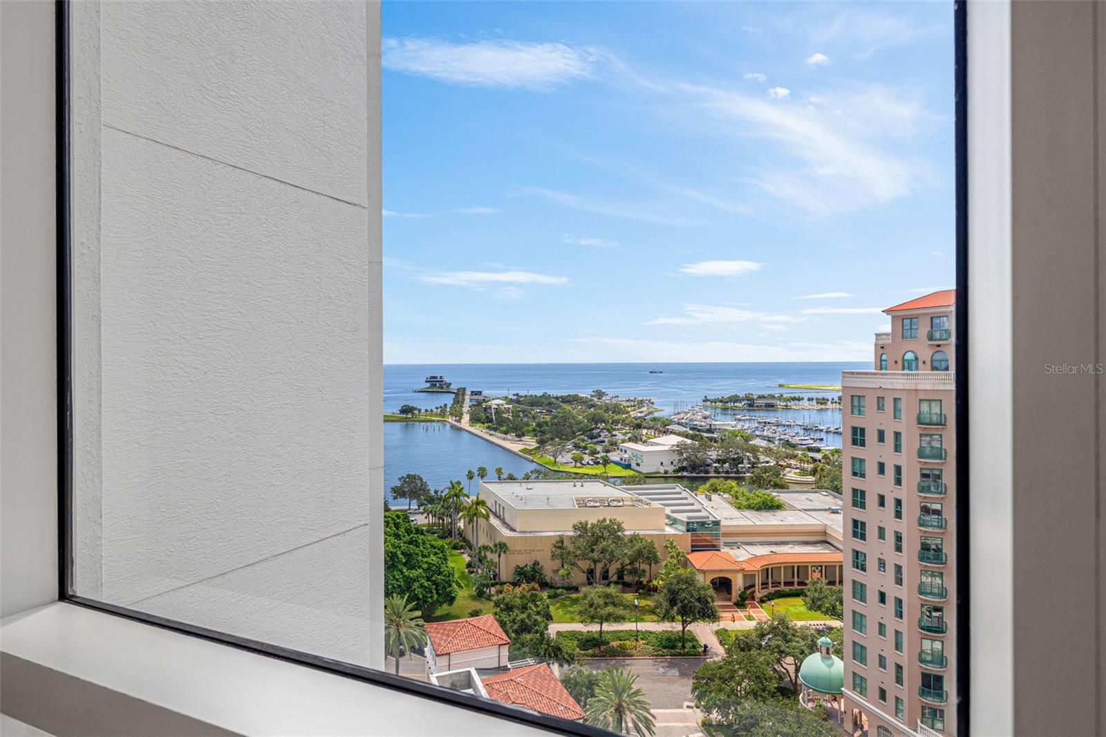 PARKSHORE PLAZA CONDO - Residential Lease