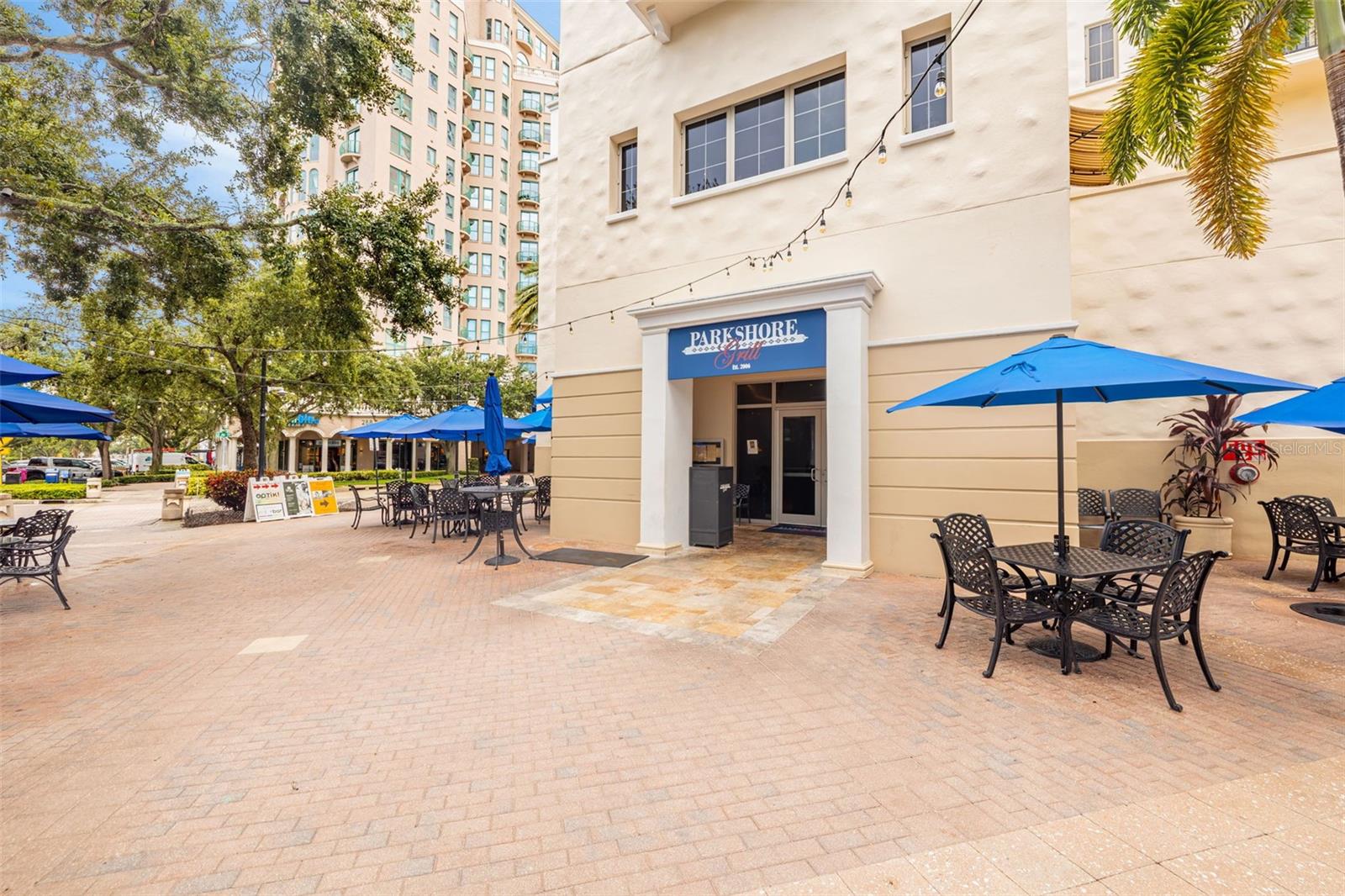 PARKSHORE PLAZA CONDO - Residential Lease