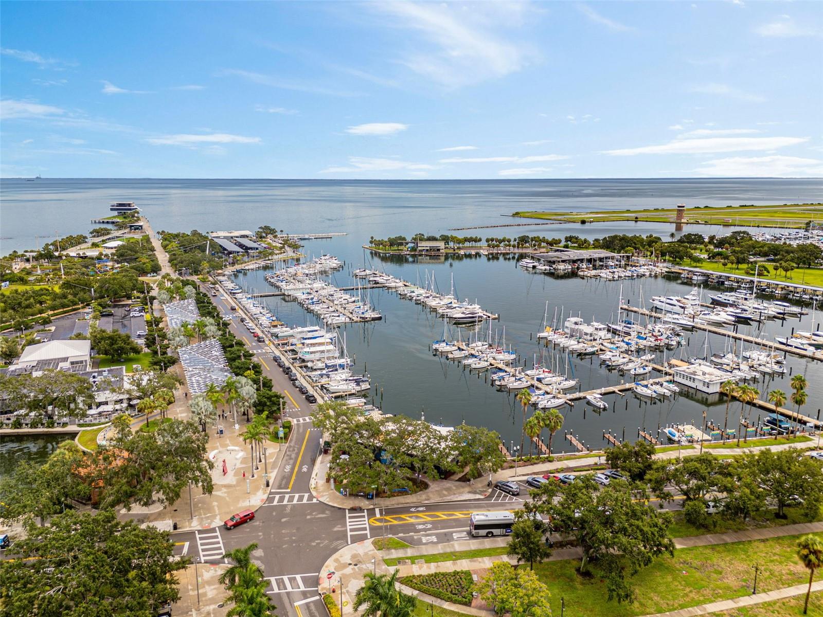 PARKSHORE PLAZA CONDO - Residential Lease